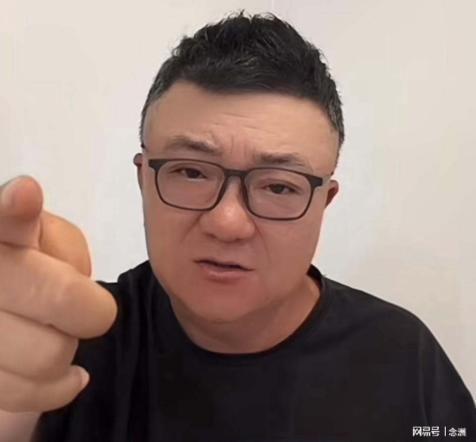 詹姆斯开炮:篮球转播失了初心